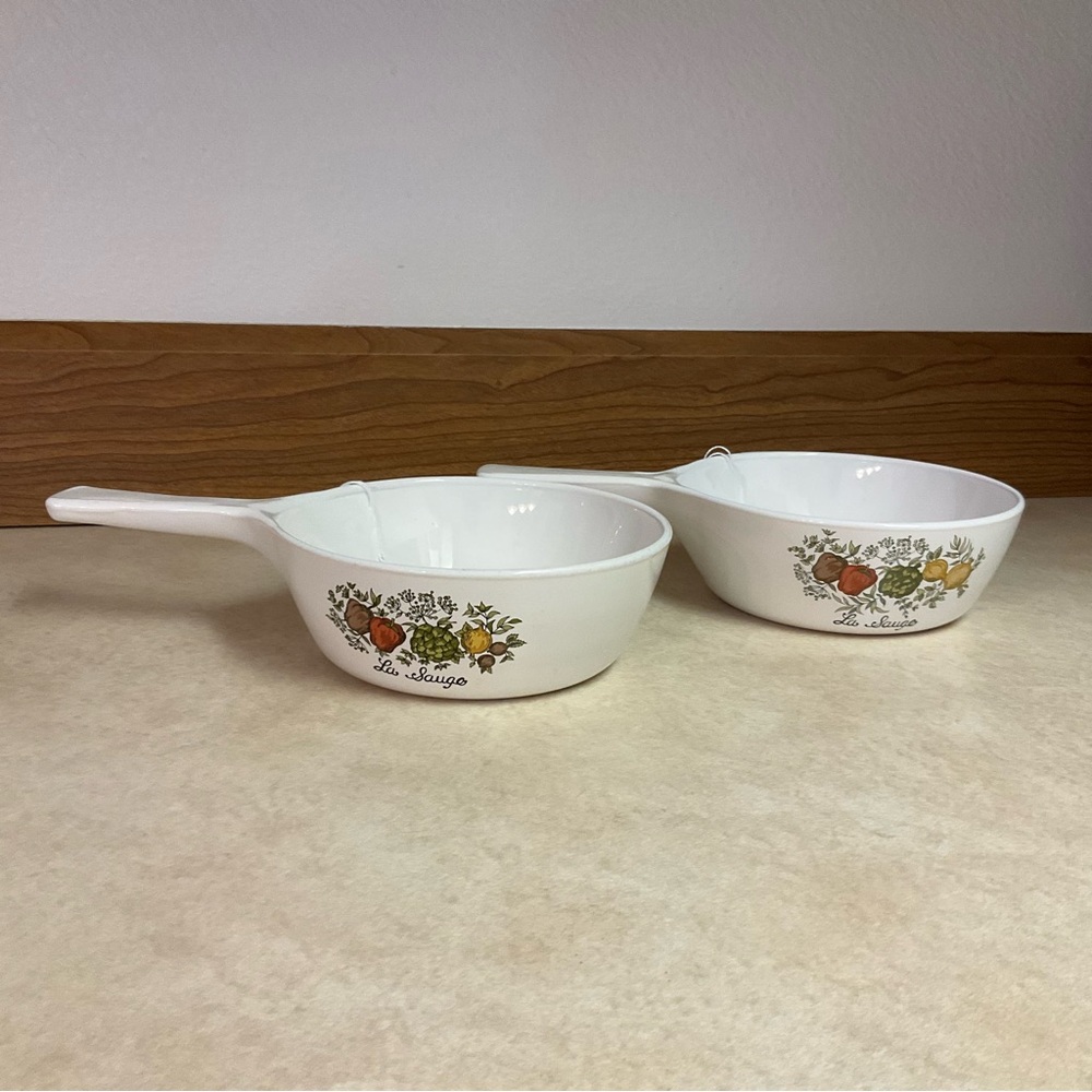 Set of 2 Corning Ware Spice of Life 1 Pint Saucepans